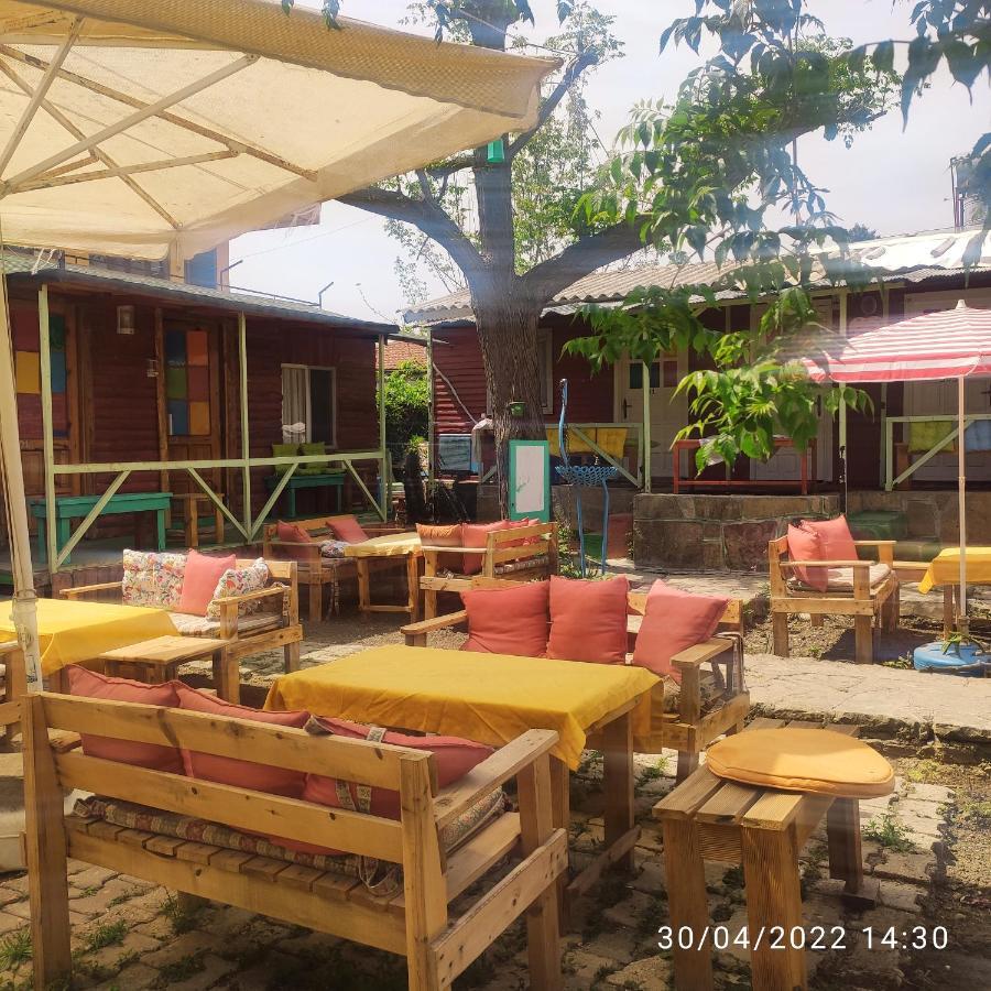 Side Tuana Garden Home Экстерьер фото