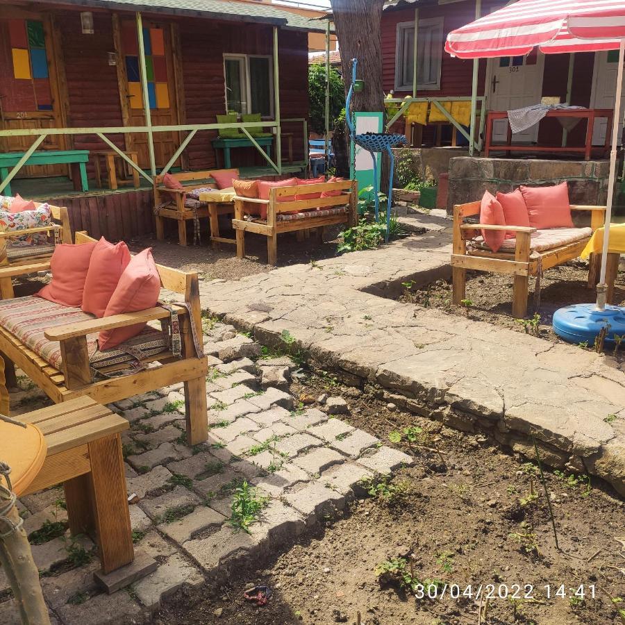 Side Tuana Garden Home Экстерьер фото