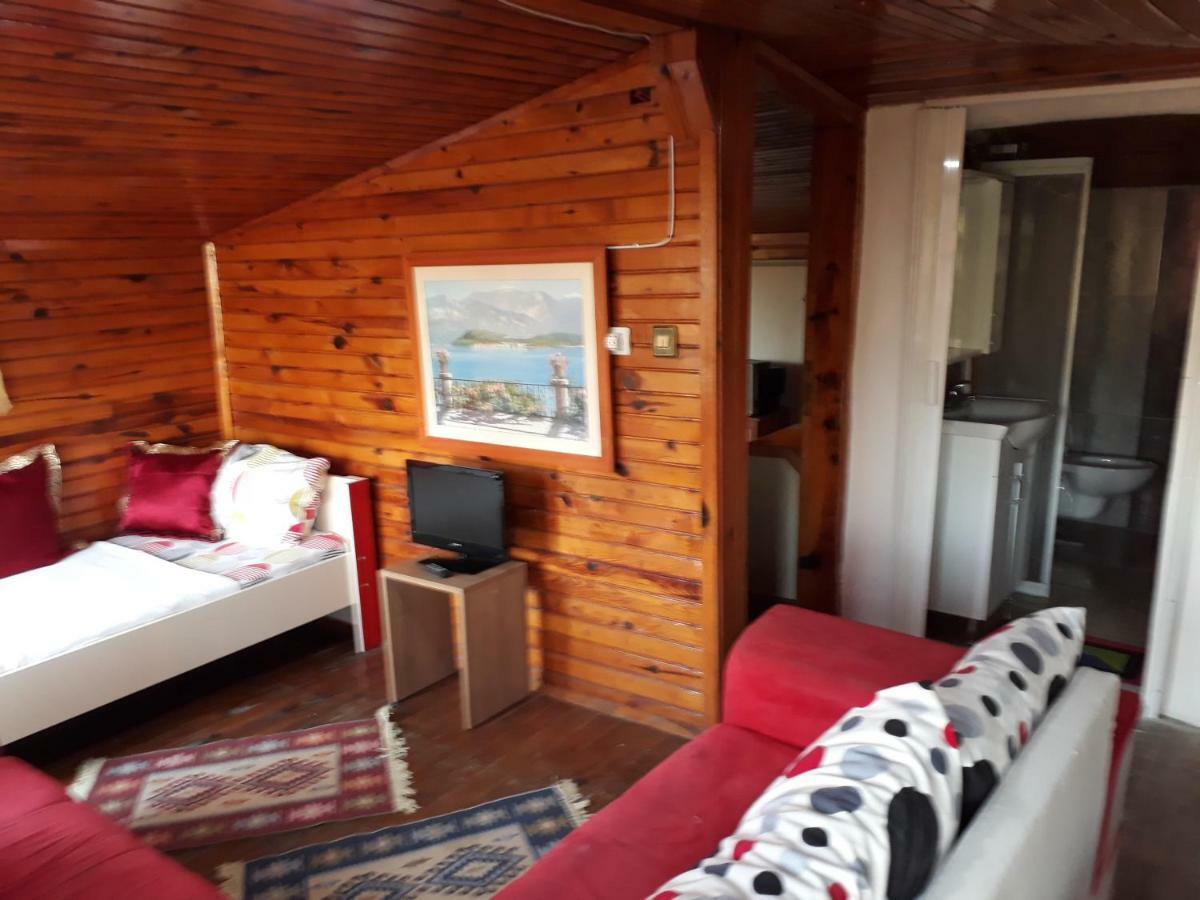 Side Tuana Garden Home Экстерьер фото