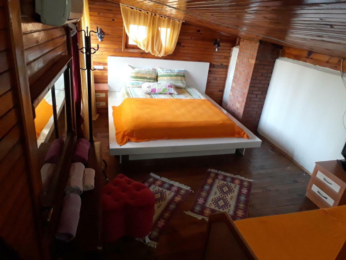 Side Tuana Garden Home Экстерьер фото